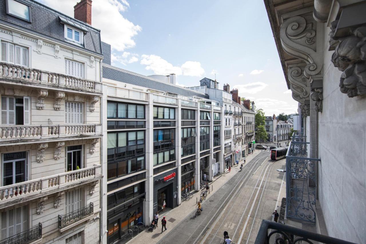 Appartement Avec Balcon A 250 M De La Gare, Hyper Centre Tours Extérieur photo